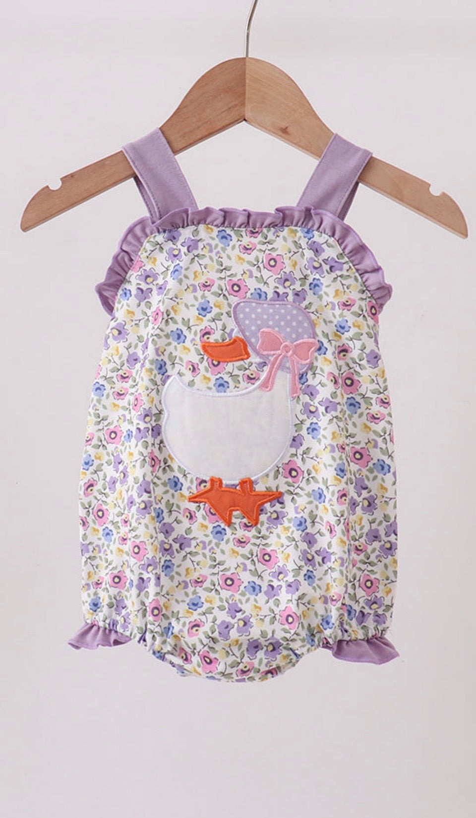 Goose floral appliqué bubble
