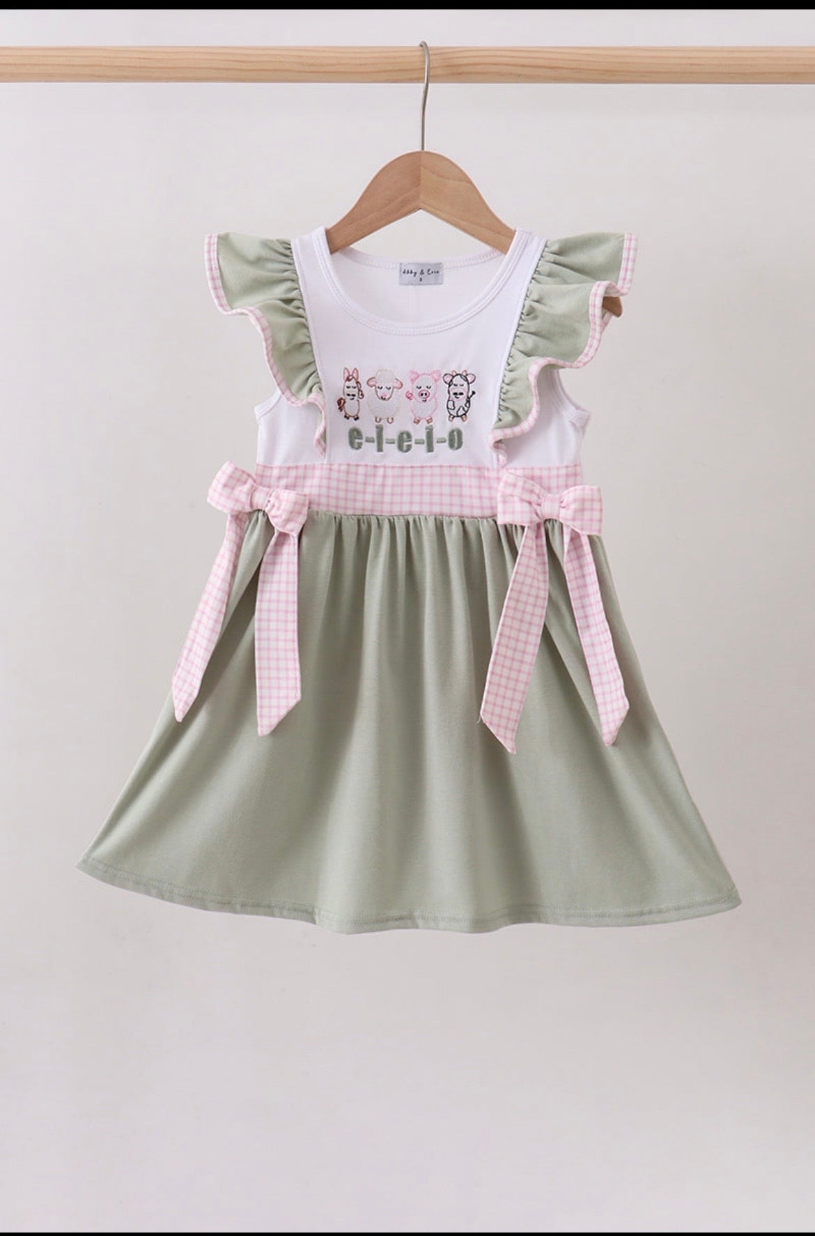 E I E I O dress