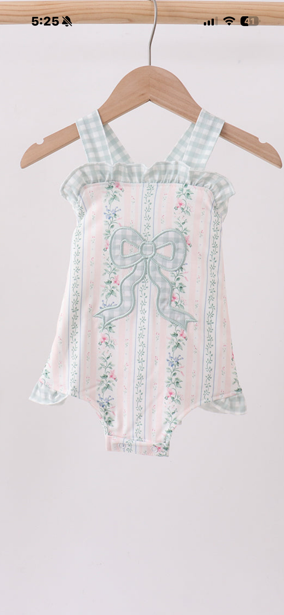 Bow floral appliqué bubble