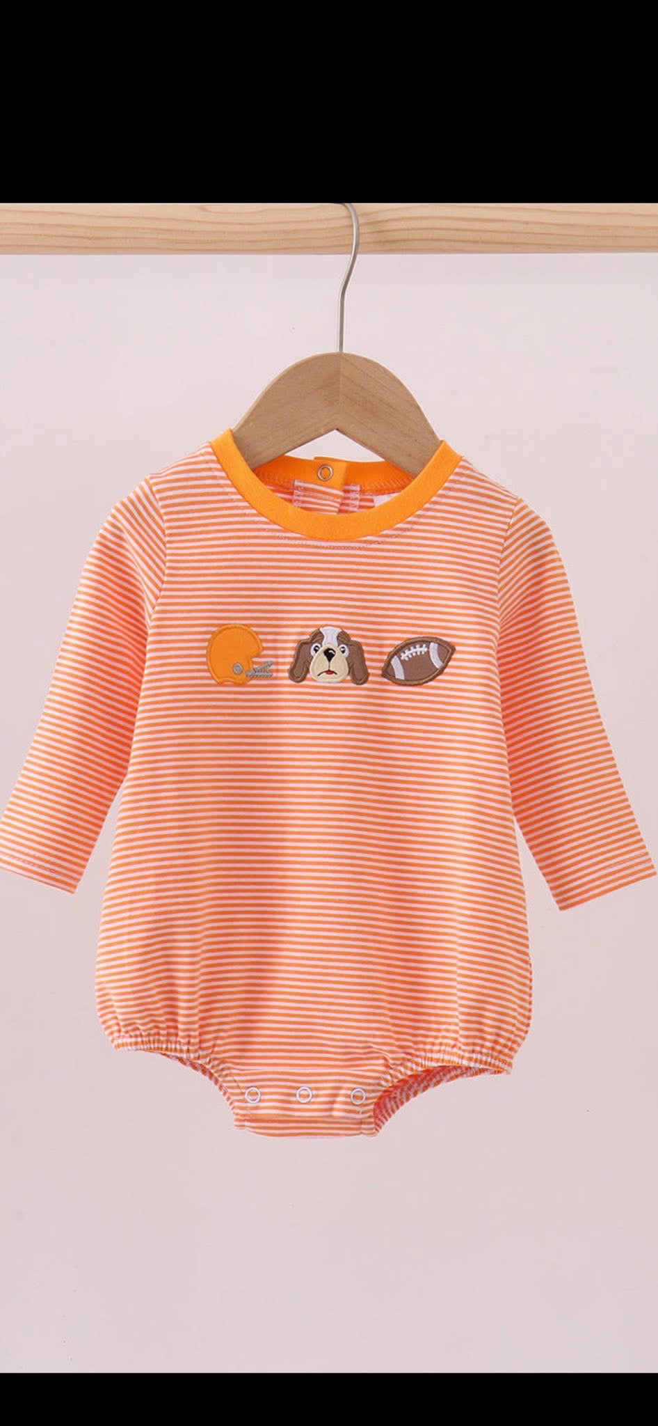 TN stripe football bubble