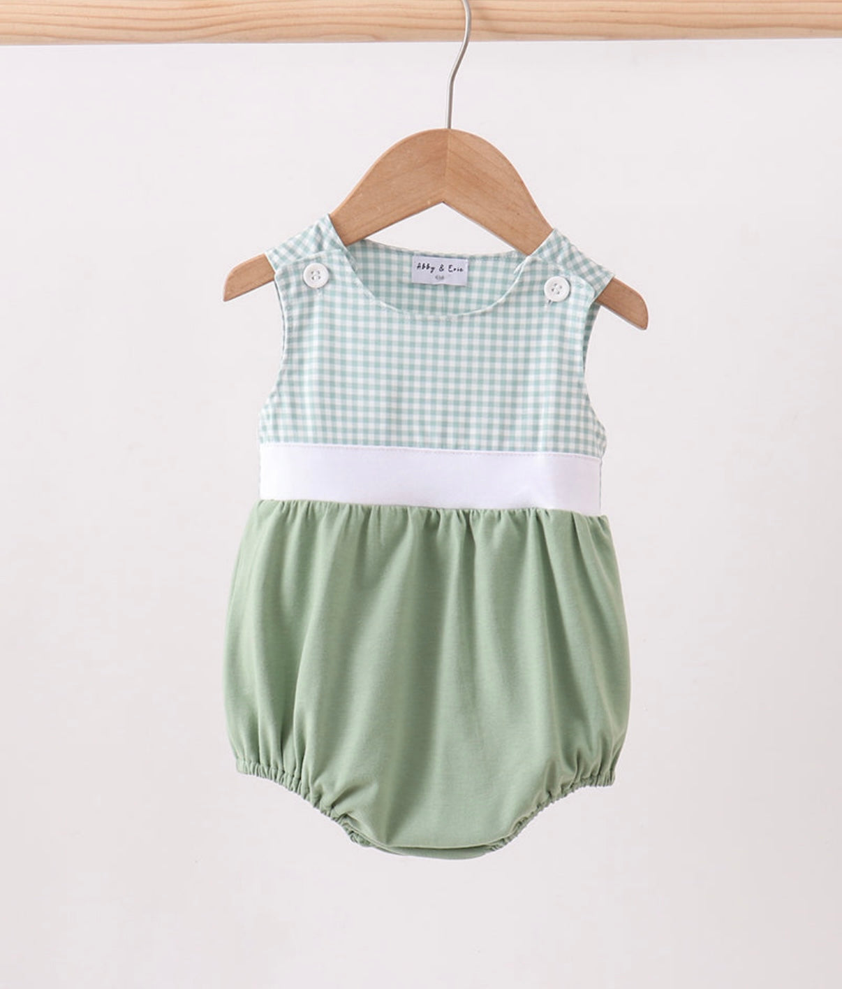 Sage gingham bubble