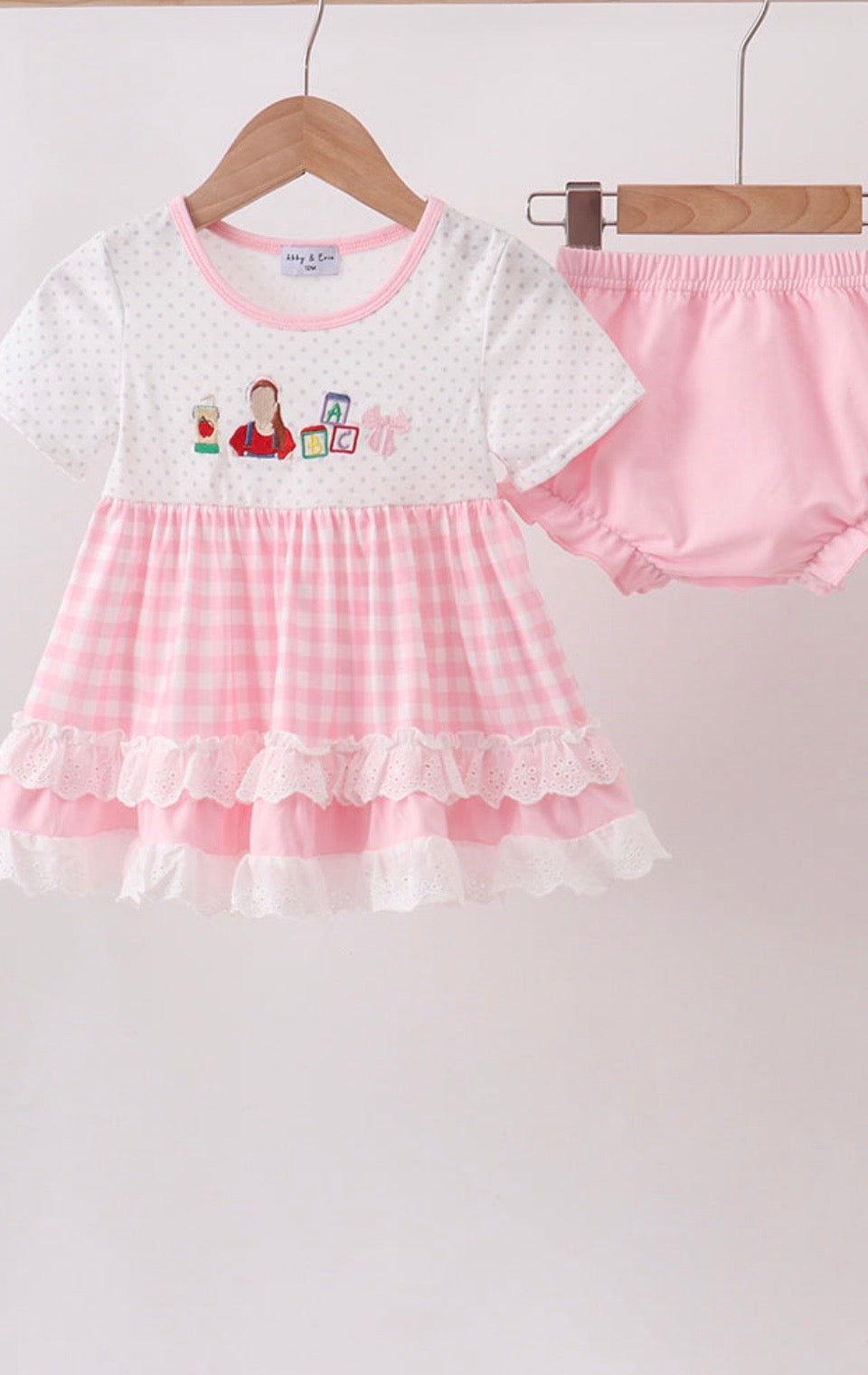Character abc embroidery gingham bloomer set