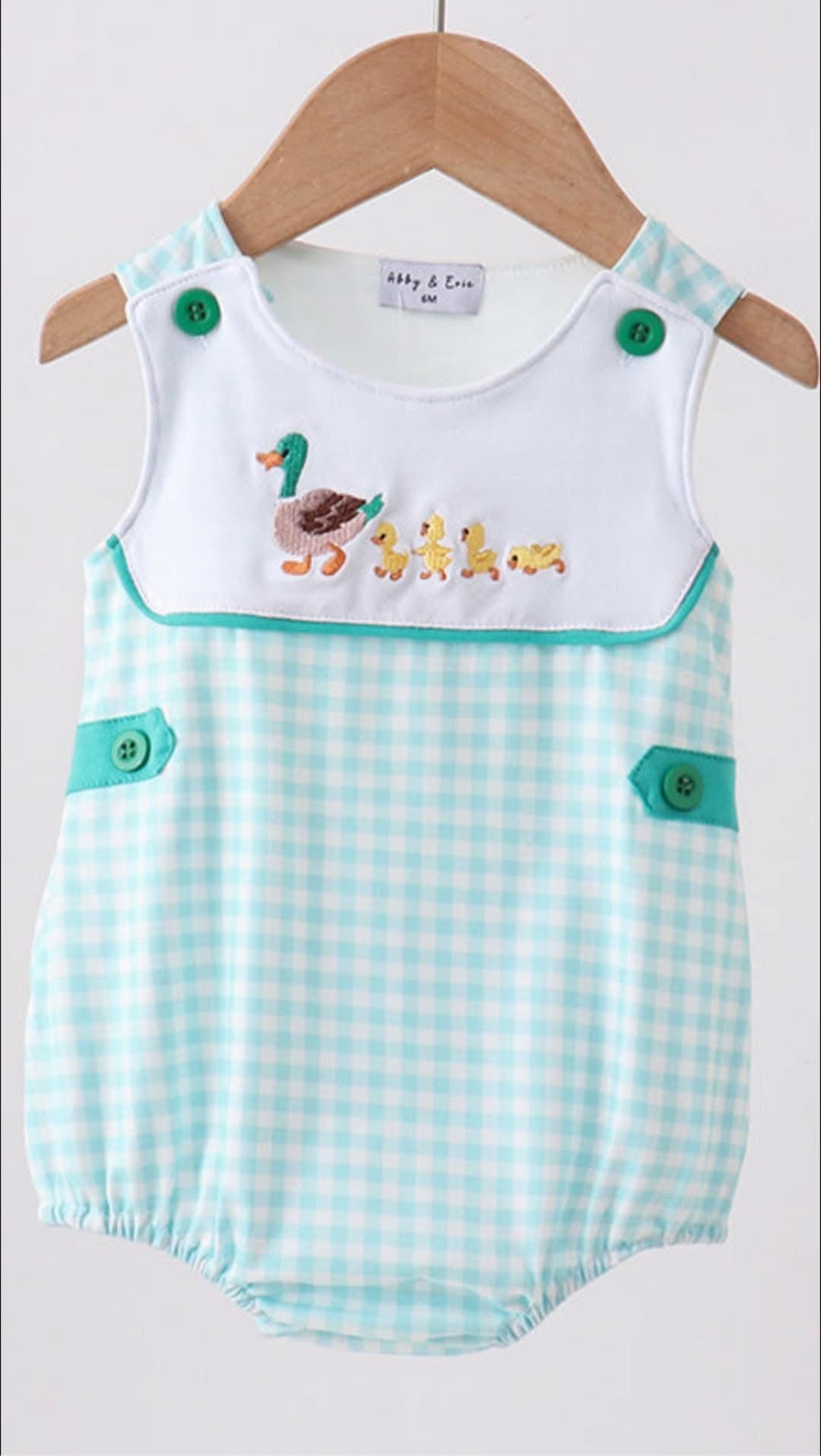 Green mallard embroidered bubble